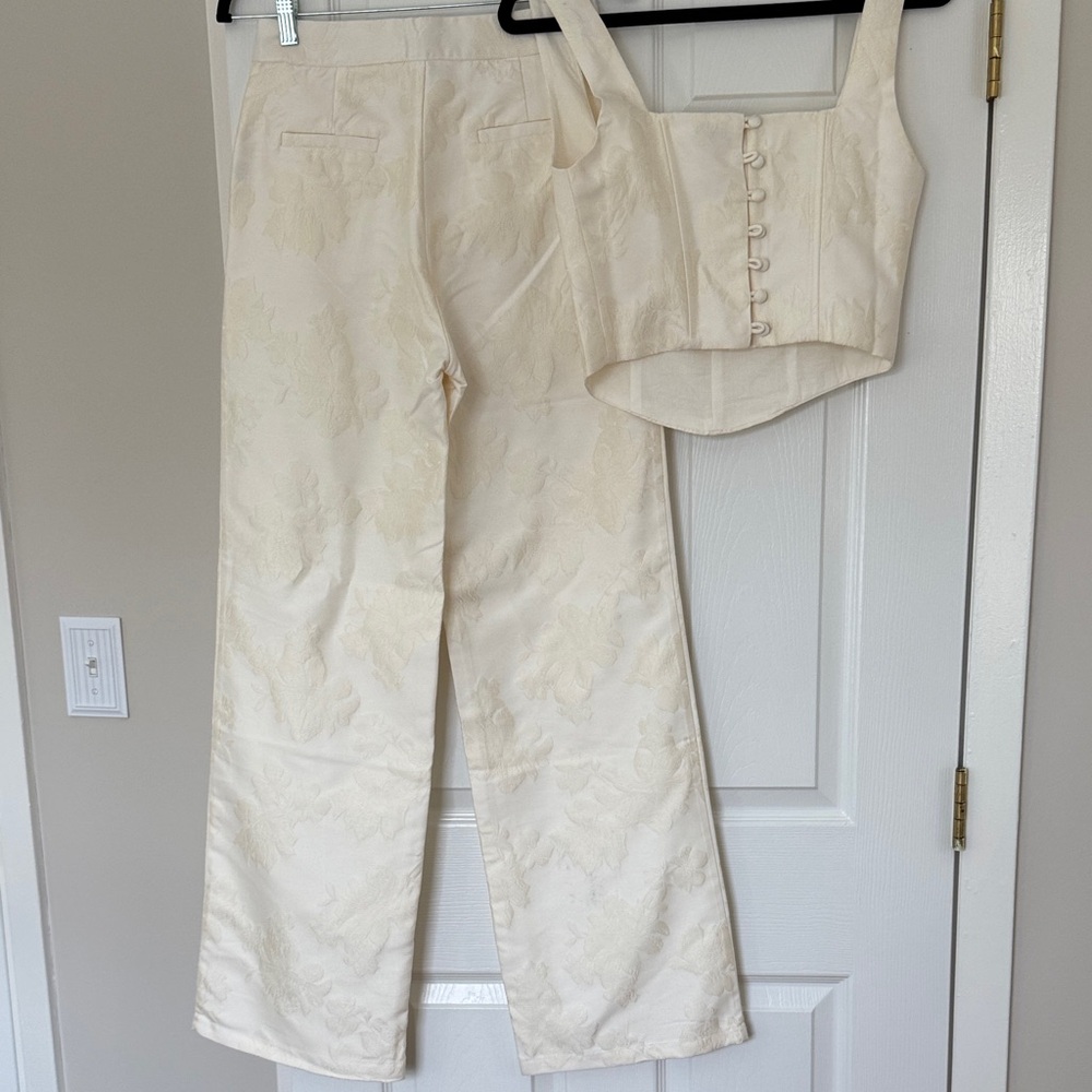 Yllw Lillian Corset and Tailored Pants Set - Small & Medium - Picture 6 of 7